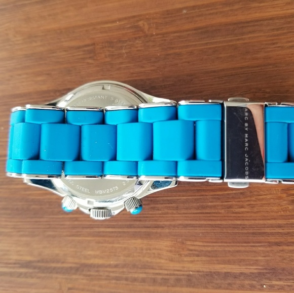 Marc by Marc Jacobs watch - Picture 2 of 3